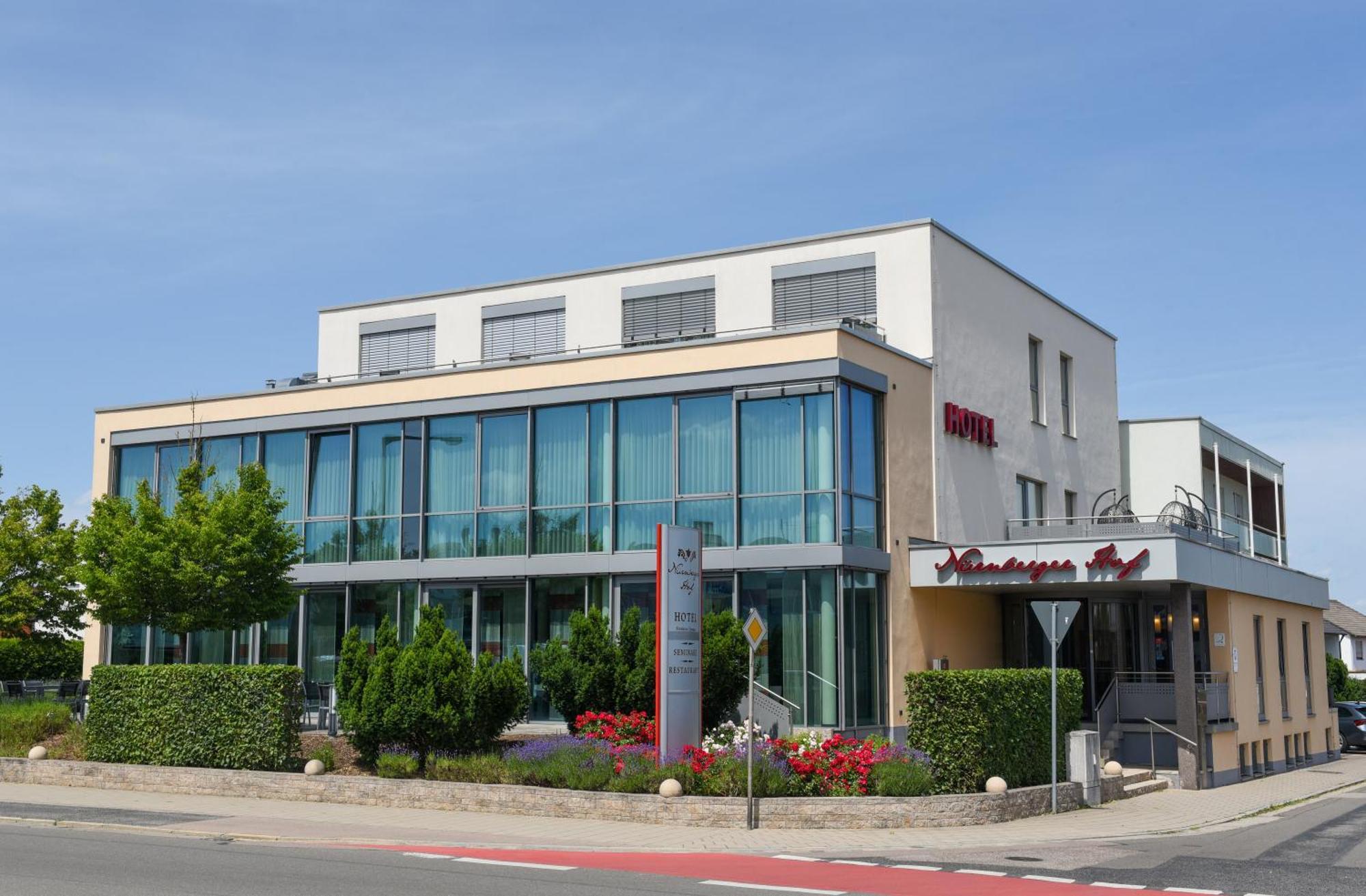 Hotel Nuernberger Hof Neumarkt in der Oberpfalz Exterior photo
